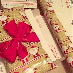 ALL SALES TILL CHRISTMAS I WILL WRAP/ FREE GIFT🎄✨